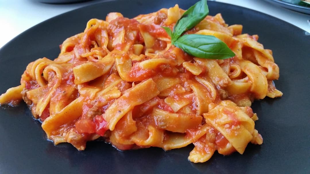 Tagliatelle al Salmone